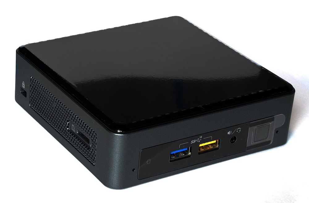 NUC mini PC (Core i5/i7)