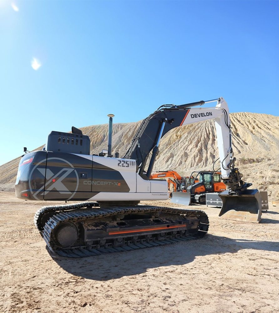 Concept-X2 (DD100-CX dozer and DX225-CX excavator)