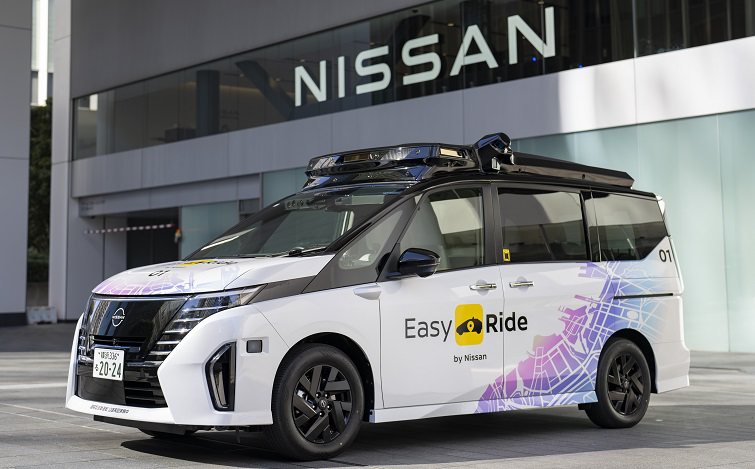 Nissan Serena autonomous mobility service vehicle