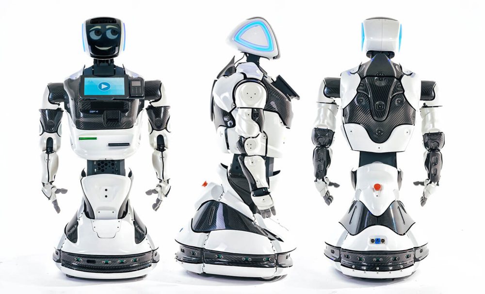 Promobot V4