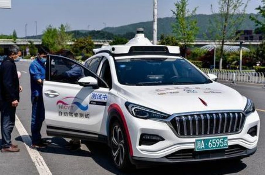Apollo Robotaxi (Hongqi E-Jie / Hongqi EV)