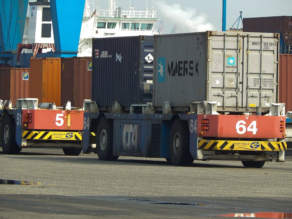 Gottwald / Konecranes diesel-electric AGV