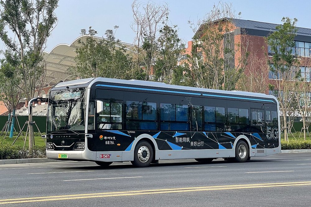 Yutong U12 intelligent bus (WITGO system)