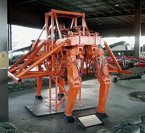 Walking Truck (Cybernetic Anthropomorphous Machine, CAM)